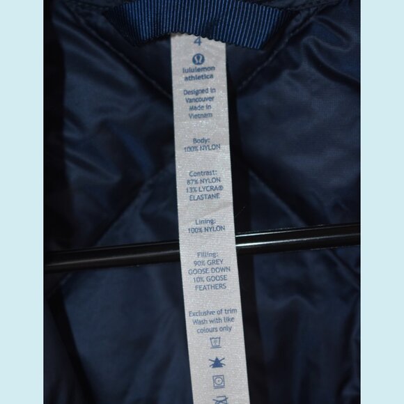 Lululemon Athletica Vest Women's 4 Blue Down For A Run Full Zip Goose Feathers - Picture 7 of 15